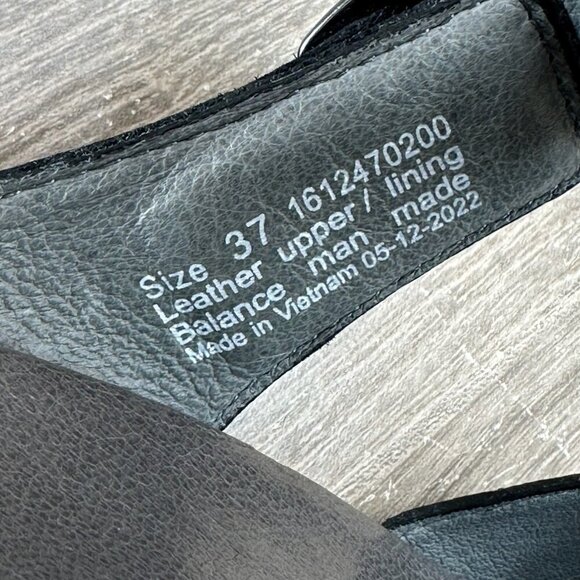 Dansko Aubree Sandals Womens Sz 37 Wedge Slip On Leather Adjustable Strap Black - Picture 11 of 11